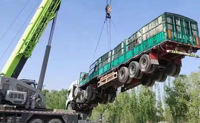 特克斯道路脱困救援案例